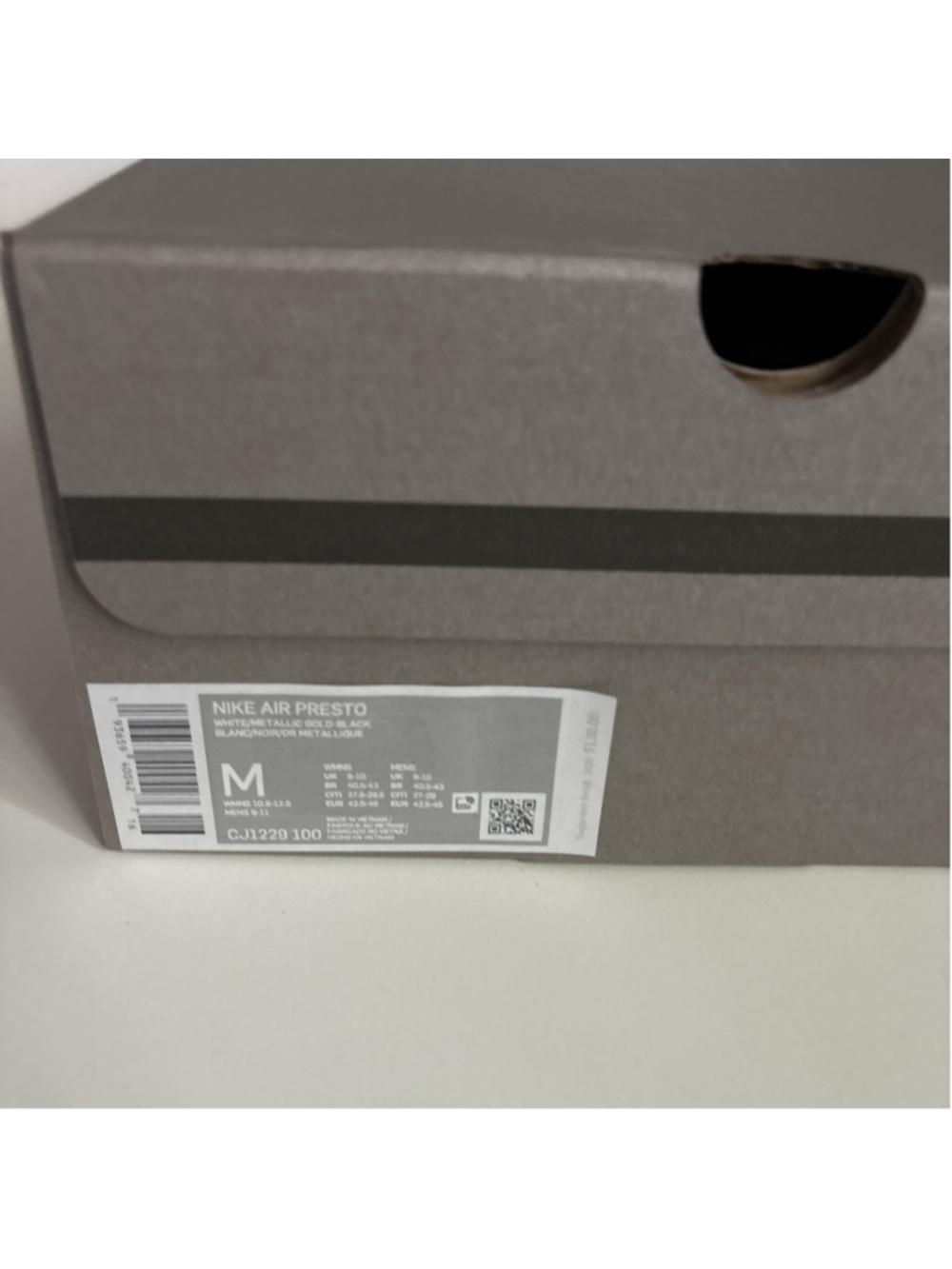 Nike Air Presto South Korea Mens Medium White Metallic Gold Black CJ1229 100 - Picture 3 of 10